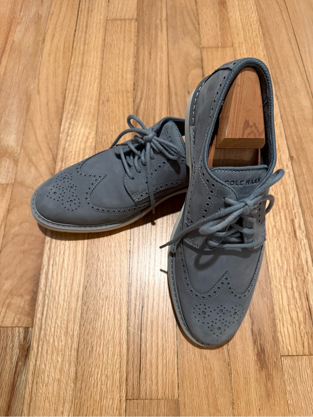 Cole Haan Men’s Gray Suede Wingtip Oxfords